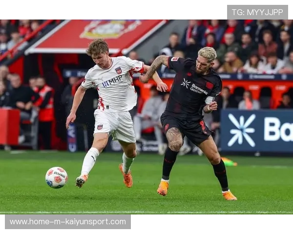 滕哈格离开后，勒沃库森9打11逆转获首胜，勒沃库森青训